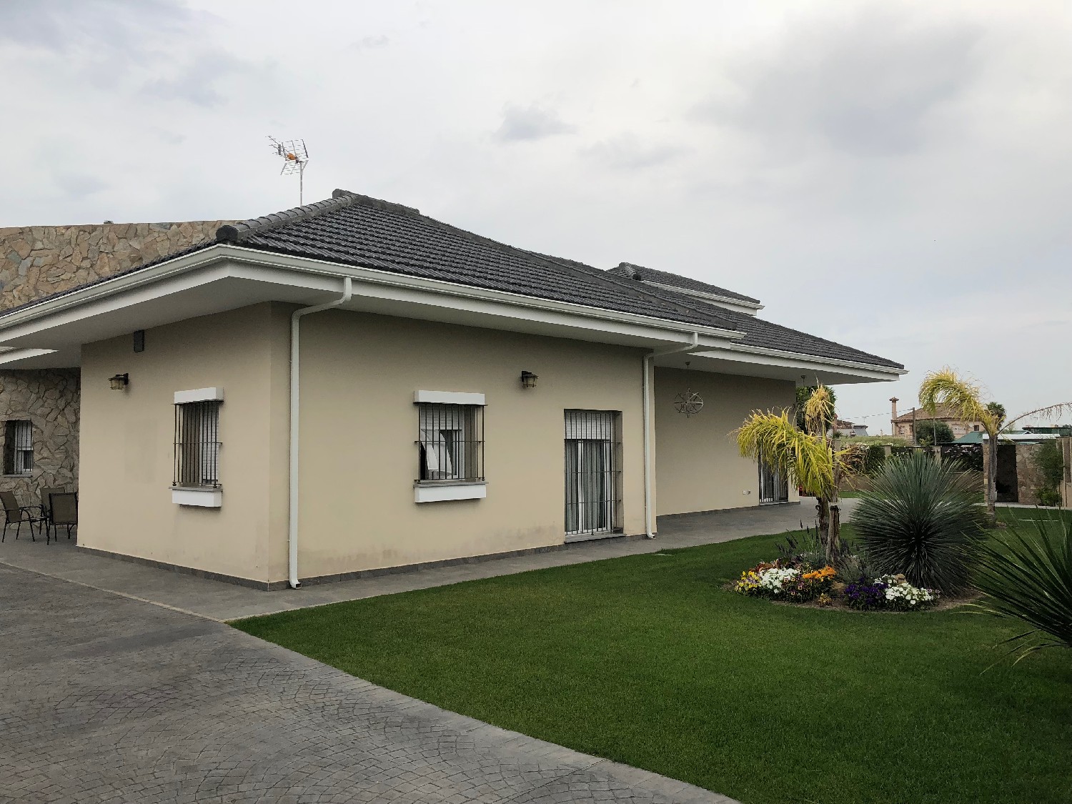 Restauración de fachada vivienda en Jerez