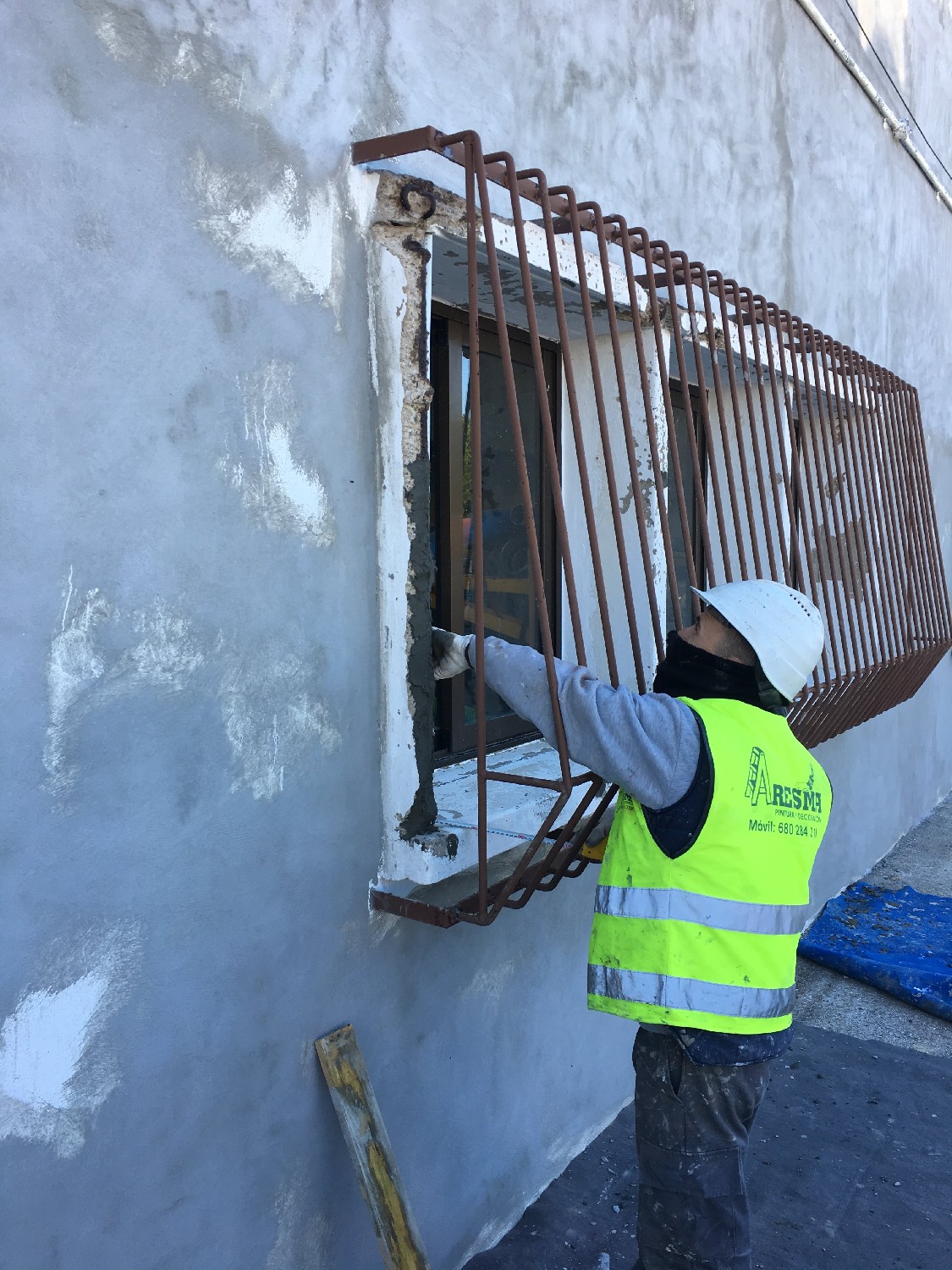 Rehabilitación de fachada, estructuras y fosos del edificio 612 de la Base Naval de Rota